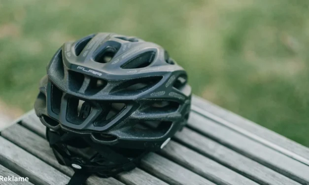 Racer cykelhjelm – Sikkerhed og stil for den dedikerede rytter