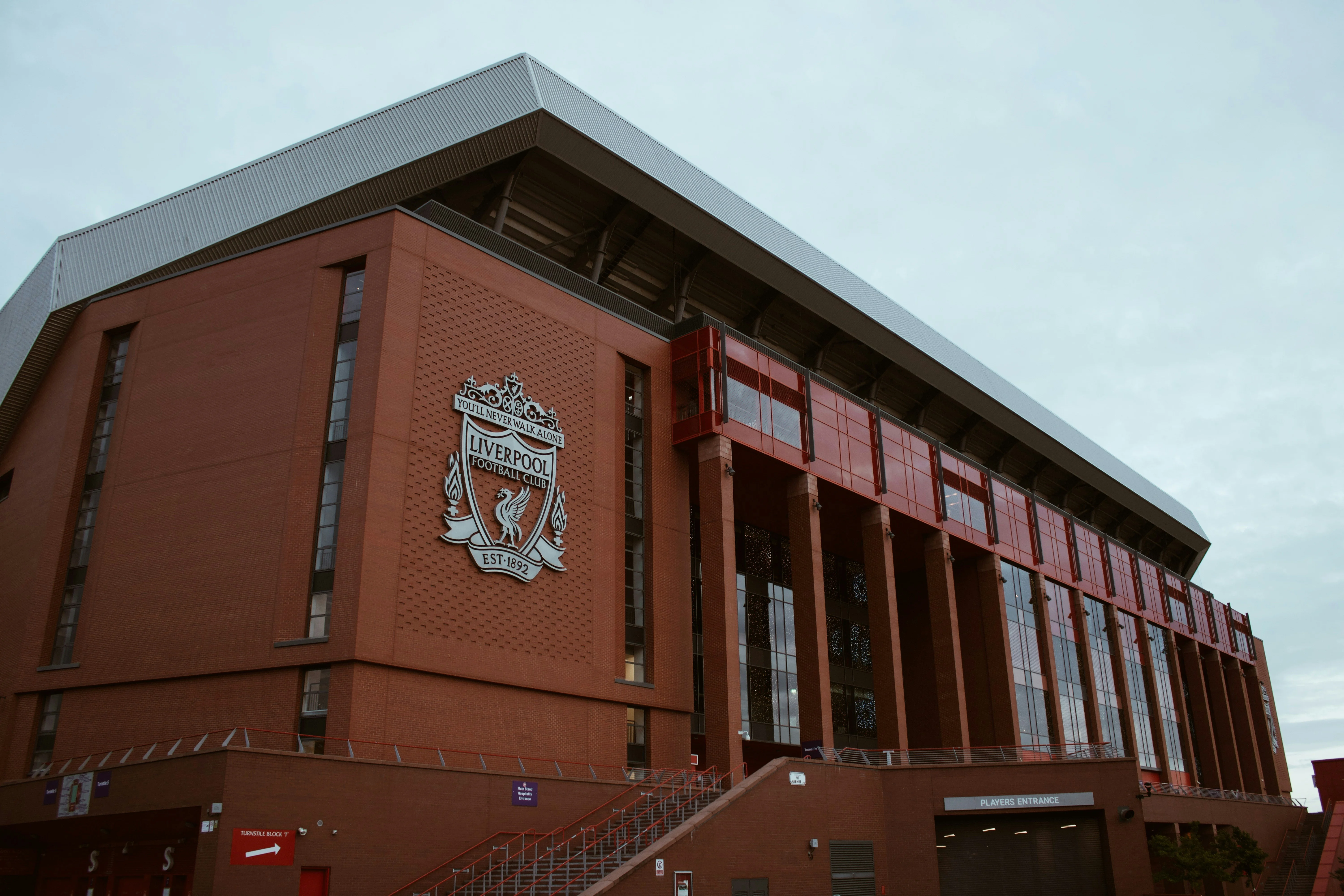 Gravenberch er udelukket i Liverpools næste Premier League-kamp